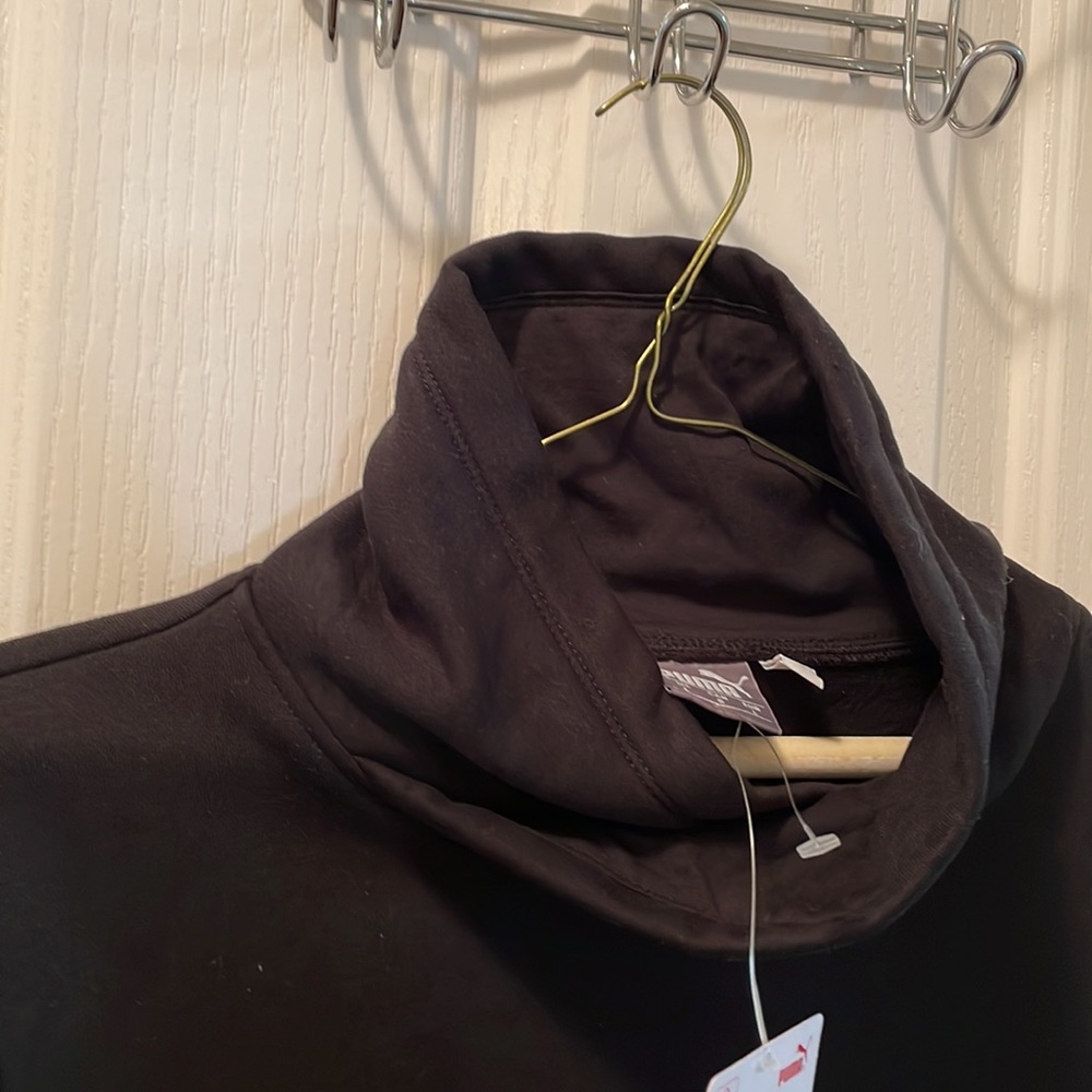 NWT Cowl Neck women’s PUMA Pullover - Picture 4 of 5